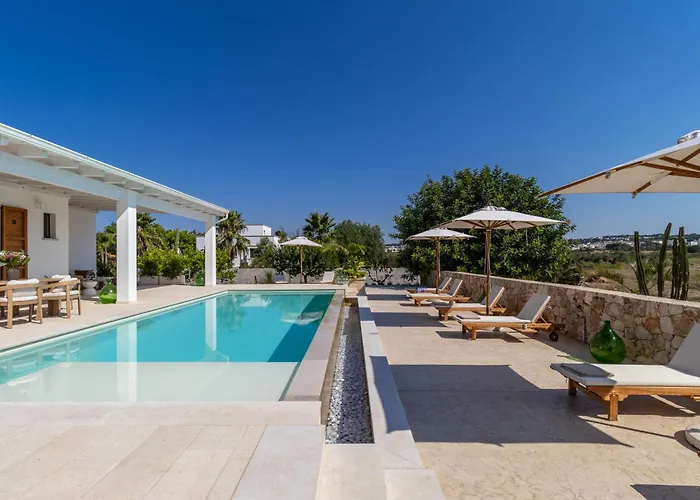 Denu Salento - Intera Dimora Con Piscina Ad Uso Esclusivo