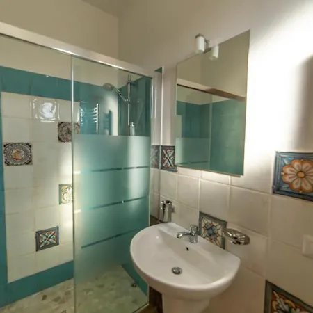 Denu Salento - Intera Dimora Con Piscina Ad Uso Esclusivo Bed & Breakfast *
