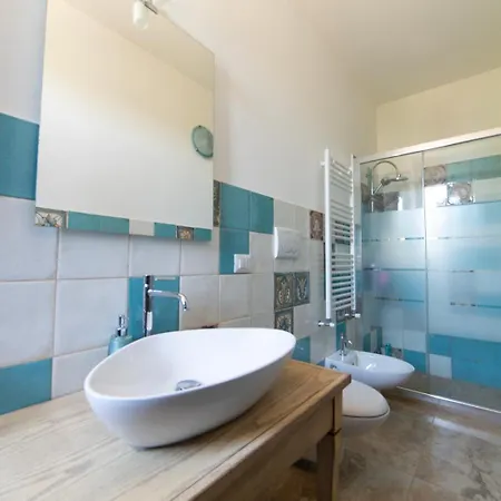 Denu Salento - Intera Dimora Con Piscina Ad Uso Esclusivo Bed & Breakfast