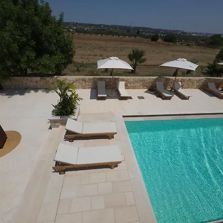 Denu Salento - Intera Dimora Con Piscina Ad Uso Esclusivo Frühstückspension Parabita
