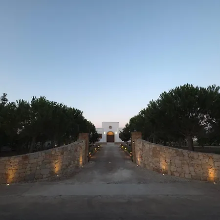 Denu Salento - Intera Dimora Con Piscina Ad Uso Esclusivo Bed & Breakfast
